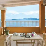 Villa Elena Costa