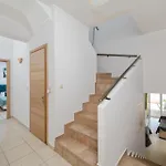 Villa Elena Costa