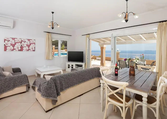 Villa Elena Costa