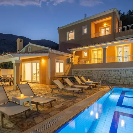 Elena Costa * ニサキオン