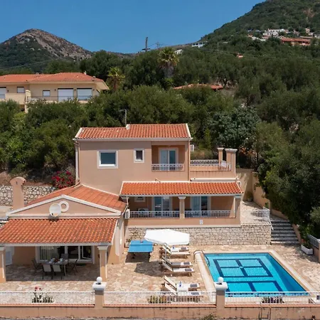 Elena Costa ニサキオン